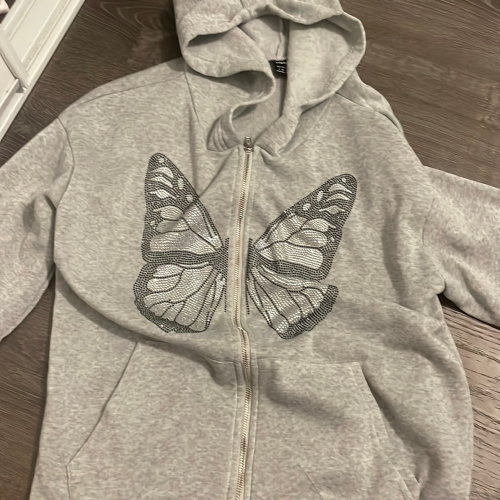 Small Grey hoodie from shein🤎